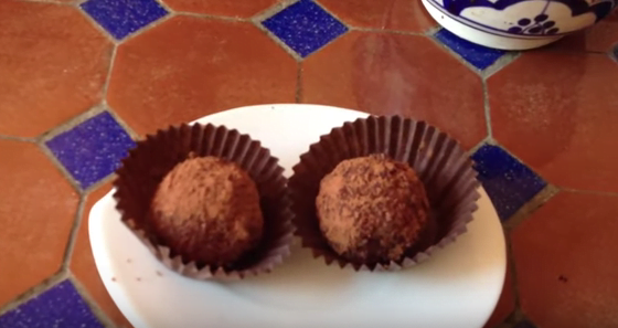 como hacer de trufas de almendra y coco
