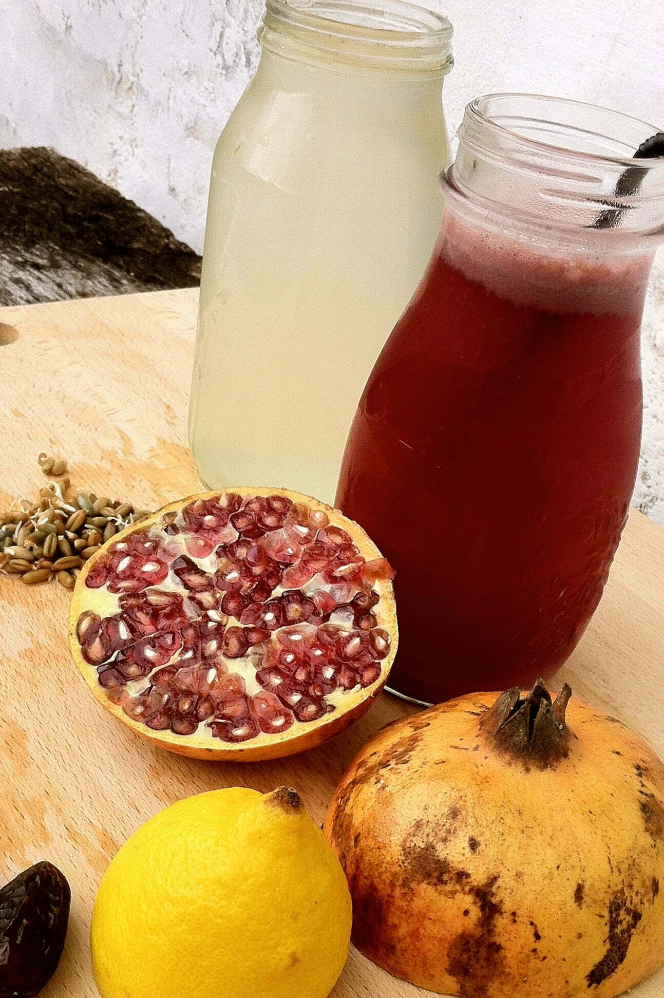 Cómo hacer zumo probiótico de granada y naranja